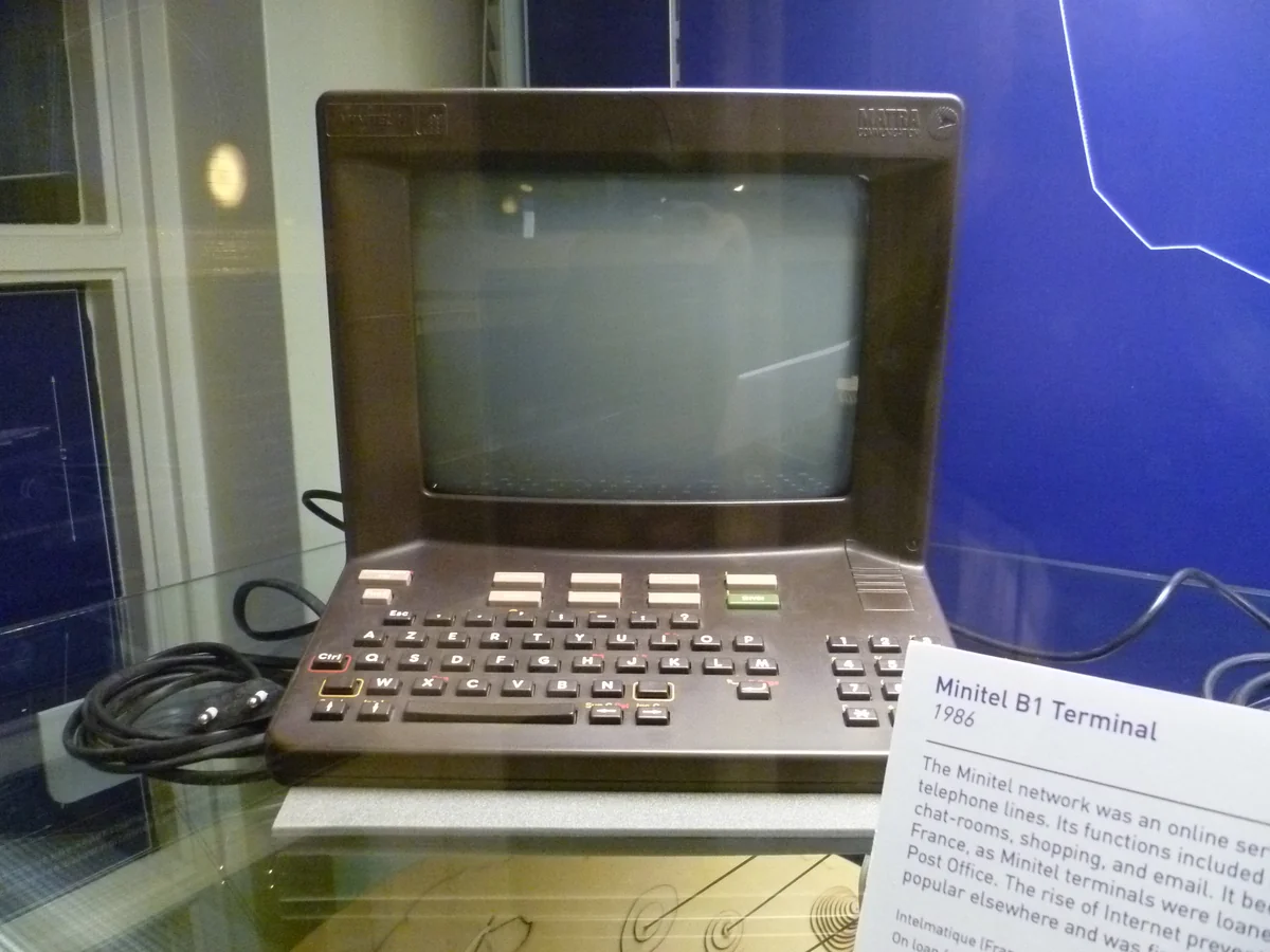 Terminal Minitel B1 de 1986